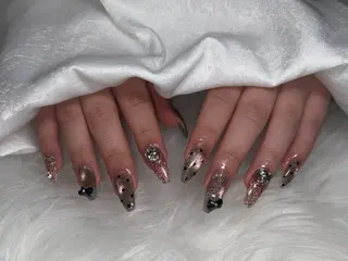 ネイル E大和八木 miyuのネイルデザイン