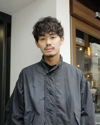 パーマ メンズ お洒落カジュアル🍃 まなとのヘアスタイル