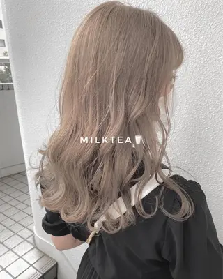 ショート カラー ブリーチ koheiのヘアスタイル