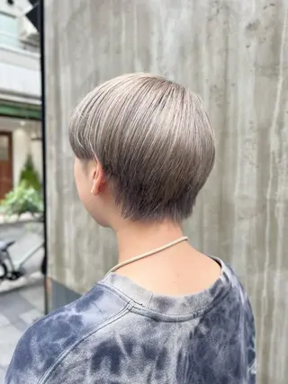 ショート カラー 🍇おぐら めぐみ🍇のヘアスタイル