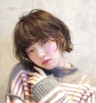ショート カラー パーマ 西川 賢一のヘアスタイル