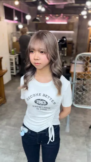 セミロング uda 抜きっぱなし /最高級エクステのヘアスタイル