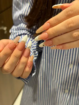 ネイル airi 🤍のネイルデザイン