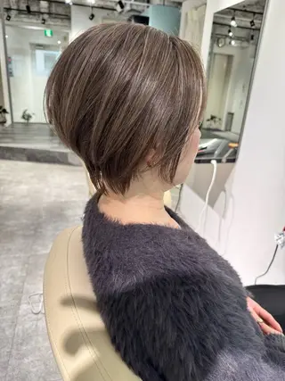 ショート カラー 夜23時まで予約🉑 reverieあきらのヘアスタイル