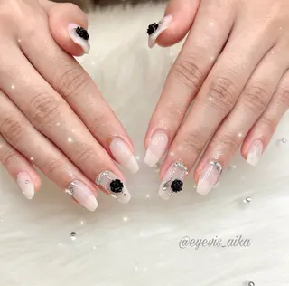 ネイル laboT nuit aikaのネイルデザイン