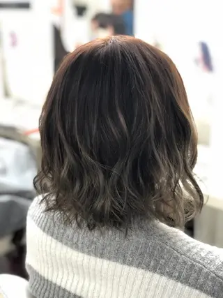 ミディアム カラー ヘアアレンジ 枝毛カット＆髪質改善 満足NO.1岡しゃんのヘアスタイル