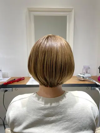 ショート カラー 髪質改善専門 YOSHIのヘアスタイル