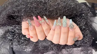 ネイル Lya Nail Rinのネイルデザイン