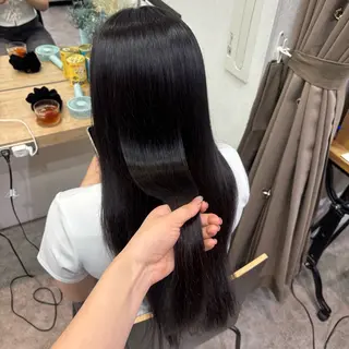ロング カラー 艶感カラー/オリーブ アレンジ：♡のヘアスタイル