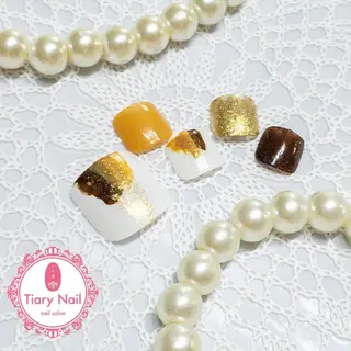 ネイル tiarynail K K🐼のネイルデザイン