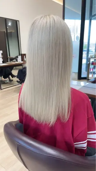 カラー 🦩💗カラー特化 💗🦩aikaのヘアスタイル