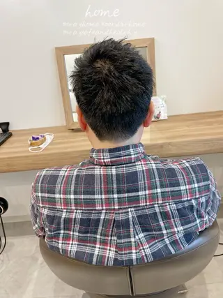 ショート メンズ やまこし 美裕樹のヘアスタイル