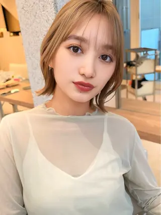 ミディアム ボブ顔周り 韓国遠藤小雪のヘアスタイル