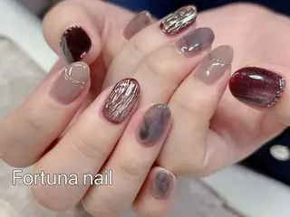 ネイル Nail •Head スパFortunaのネイルデザイン