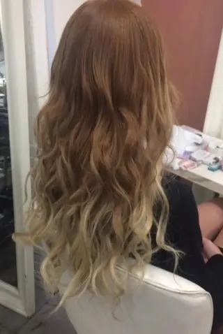 ロング カラー ヘアアレンジ 枝毛カット＆髪質改善 満足NO.1岡しゃんのヘアスタイル