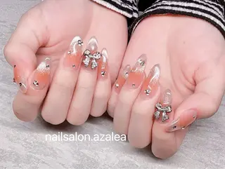 ネイル R inのネイルデザイン