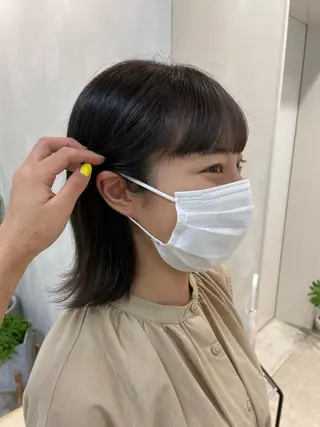 ミディアム 表参道ミディアム レイヤー山岸季生のヘアスタイル