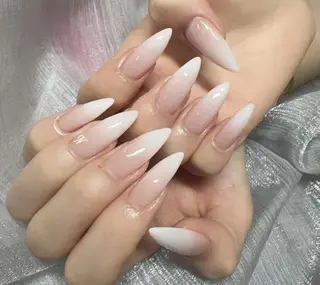 ネイル &Me さらのネイルデザイン