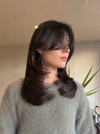 ロング カラー 上品な大人レイヤー 🍀渋谷🍀濱口敬太のヘアスタイル