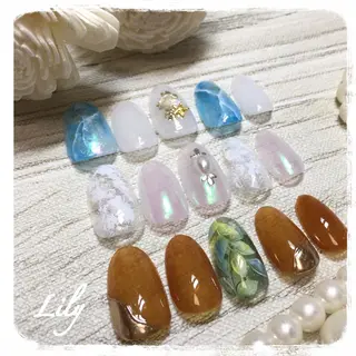 ネイル Lily*nail 🌻Mii🌻のネイルデザイン