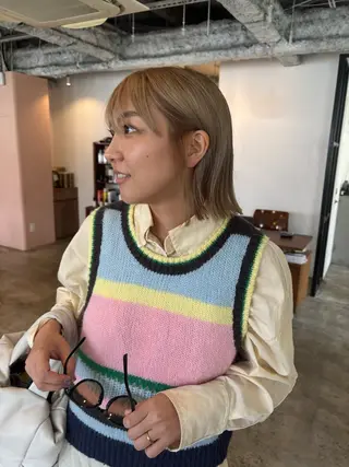 ショート カラー Hayashi Shioriのヘアスタイル