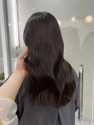 カラー ロング Moe モエの眉毛・アイブロウイメージ