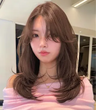 ロング 中野 愛花のヘアスタイル