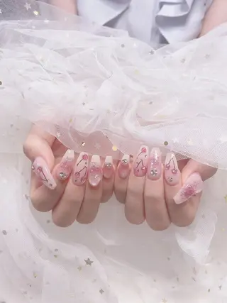 ネイル ジョリ kasumi🌹💅のネイルデザイン