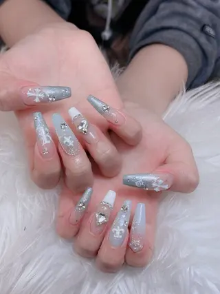 ネイル Lumi Shinokuboのネイルデザイン