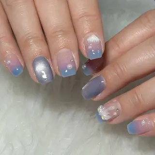 ネイル LAVISH nanamiのネイルデザイン