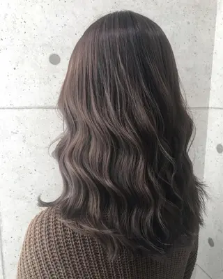 セミロング カラー ヘアアレンジ 縮毛矯正 髪質改善寺坂雄飛💐のヘアスタイル