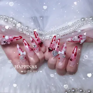 ネイル HAPPINAS🎀  れん🖤痛ネイルのネイルデザイン
