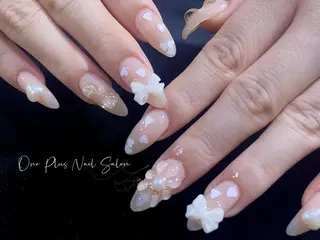 ネイル One Plus Nail Salonのネイルデザイン