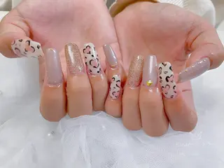 ネイル ネイルサロンエクラ 🫧Shizukaのネイルデザイン