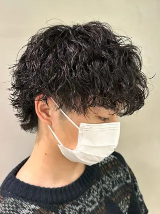 ミディアム パーマ メンズ 天神大名メンズパーマ メンズショートのヘアスタイル