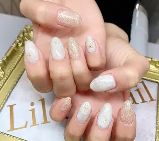 ネイル Lilas Nailのネイルデザイン