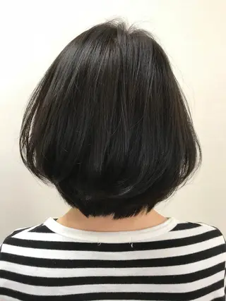ショート カラー 吉森 満俊のヘアスタイル