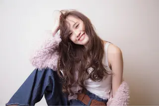 ロング カラー 池田 真由美のヘアスタイル