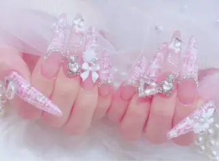 ネイル Lily class所属・Lilyclass nailistのネイルデザイン