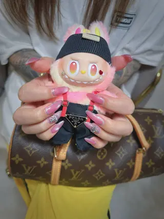 ネイル Eclat〔エクラ〕 MOEKA𝜗𝜚*のネイルデザイン