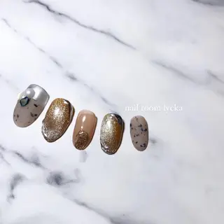 ネイル ﾈｲﾙﾙｰﾑﾘｯｶ 𝐦𝐚𝐲𝐮のネイルデザイン