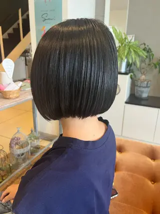 ショート ちひろ /似合わせカラーのヘアスタイル