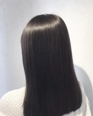 ミディアム cecilhair 福岡天神店のヘアスタイル