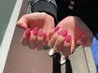 ネイル はばすみれ🎀ﾈｲﾙ 光ﾌｪｲｼｬﾙ ﾍｱのネイルデザイン