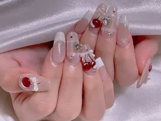 ネイル 長さ出し専門店 RIRIのネイルデザイン