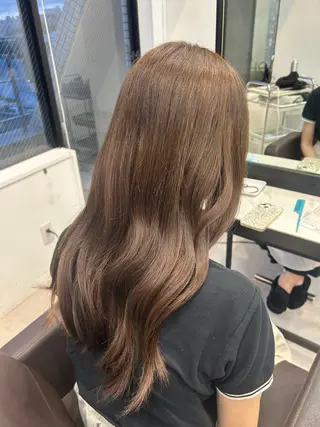 カラー 【elyts】 メイのヘアスタイル