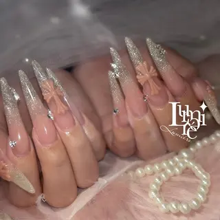 ネイル Lumière/ 超ロング/ワンホンのネイルデザイン