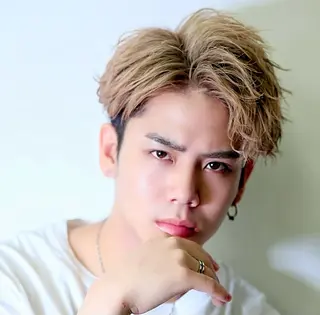 カラー メンズ トレンドパーマ‼️ NAOKI💥のヘアスタイル