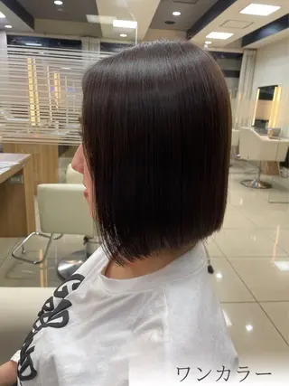 ミディアム カラー ハイトーン/レイヤー 似合わせ・ユキノのヘアスタイル