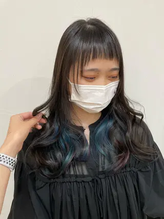 カラー トルクアータ伏見 MIKUのヘアスタイル